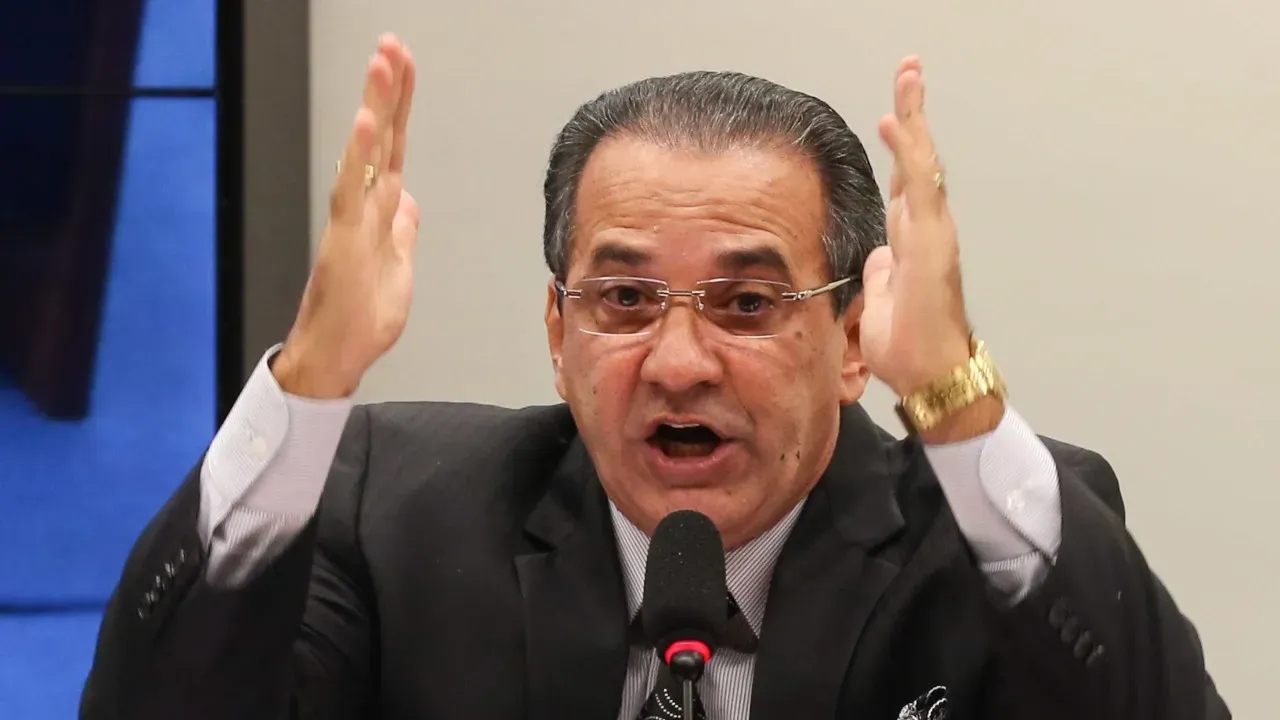 Malafaia afirma risco de prisão e critica líderes covardes