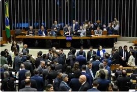 Congresso nacional aprova aumento de deputados federais de 513 para 531