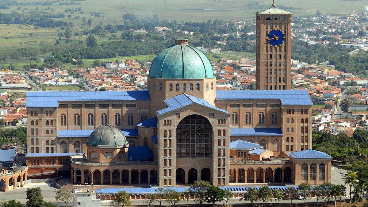 Aparecida e Guaratinguetá podem perder título de Estância Turística