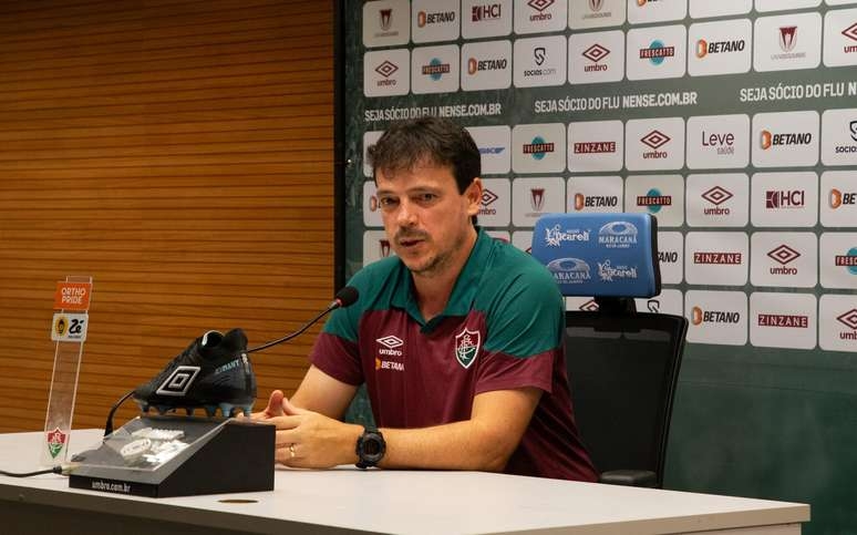 Fernando Diniz ameniza derrota do Fluminense para o Atlético-MG: 'Não fomos dominados'