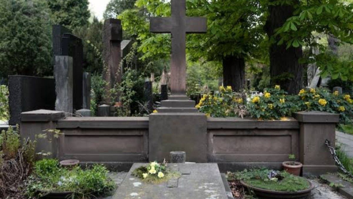 Jovem preso por esconder drogas em cemitério em MG