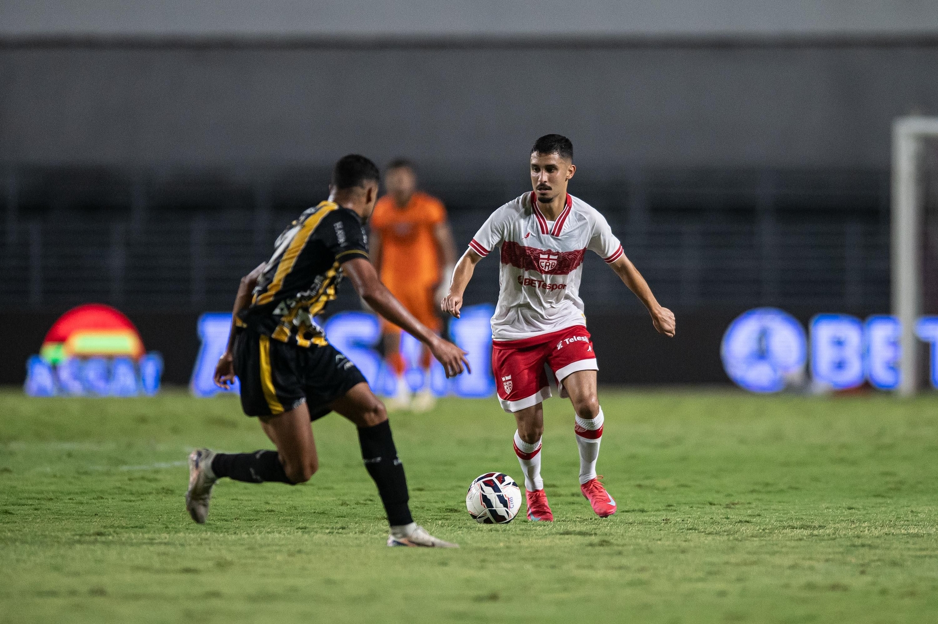 Barroca fala sobre Danielzinho e Gegê no CRB