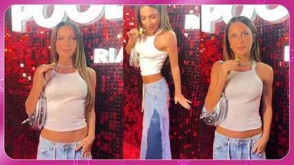 Jade Picon impressiona no The Town com calça baggy