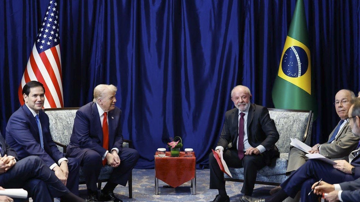 Lula e Trump discutem próximos passos das negociações