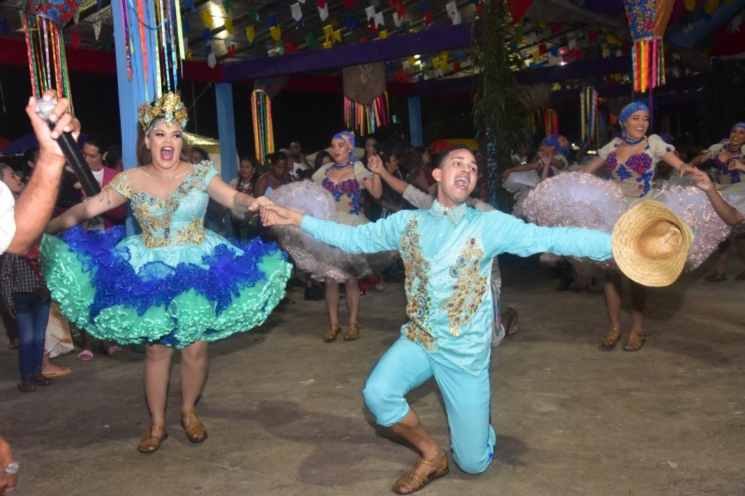 Penedo lança edital de apoio financeiro para eventos juninos