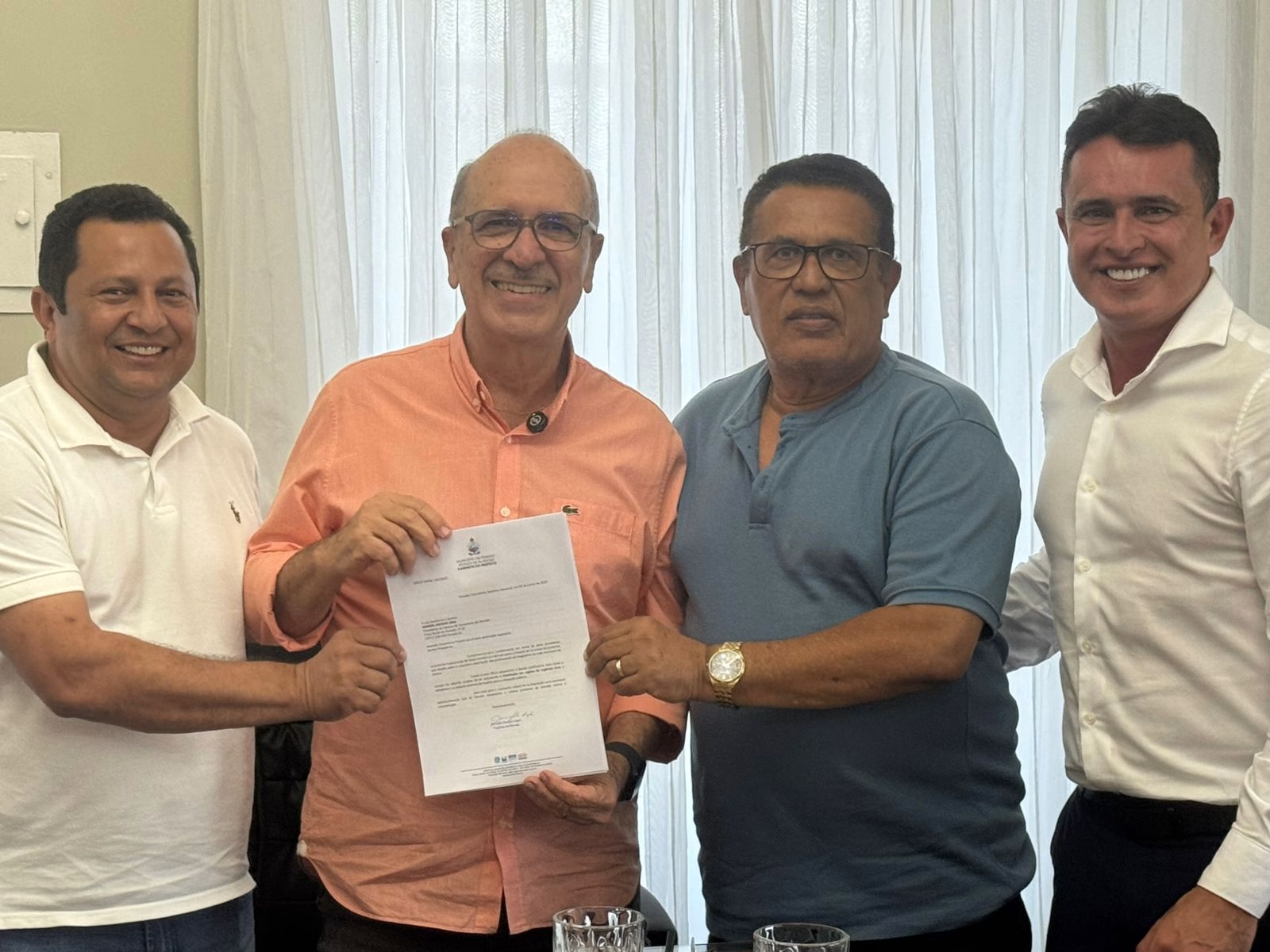 Prefeitura de Penedo anuncia reajuste recorde para professores