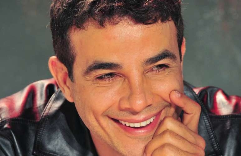 Anderson Di Rizzi revela que vida amorosa ‘melhorou muito’ após reposição hormonal