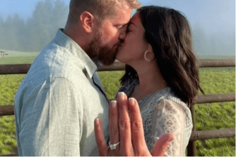 Viúvo e mãe de noiva atropelada logo após do casamento disputam na justiça pelos bens dela nos EUA