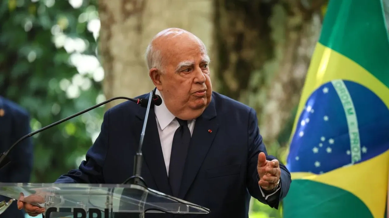 Morte do Embaixador Marcos Azambuja aos 90 Anos