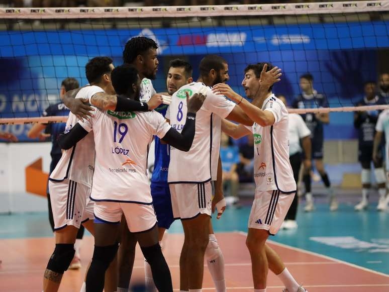 Tie-break entre Suzano x Sada Cruzeiro embola tabela da Superliga; confira os resultados desse final de semana