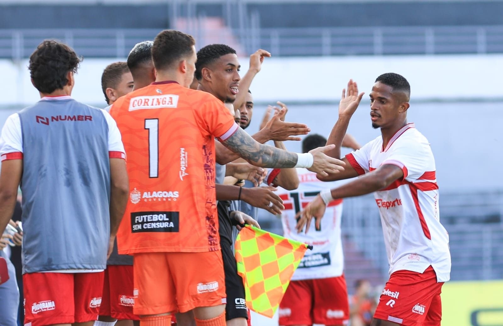 CRB vence Chapecoense na estreia do Brasileiro 2025