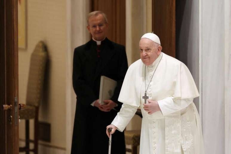 Papa faz novo apelo contra guerra ao evocar Holocausto nazista