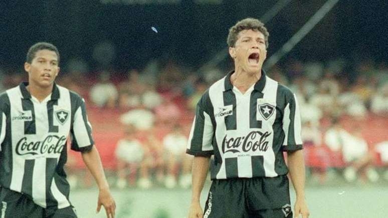 Campeão pelo Botafogo, comentaristas e torcedores pedem Tiquinho na Seleção