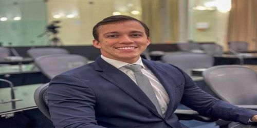 Leonam Pinheiro se destaca como o político mais bem ranqueado de Alagoas nas redes sociais