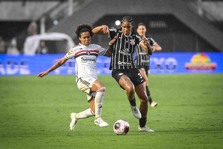São Paulo neutraliza Corinthians para vencer primeira final do Paulistão Feminino