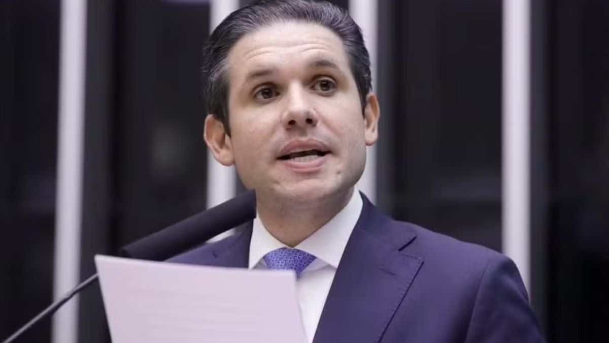 Câmara avalia decisão do STF sobre prisão de Zambelli