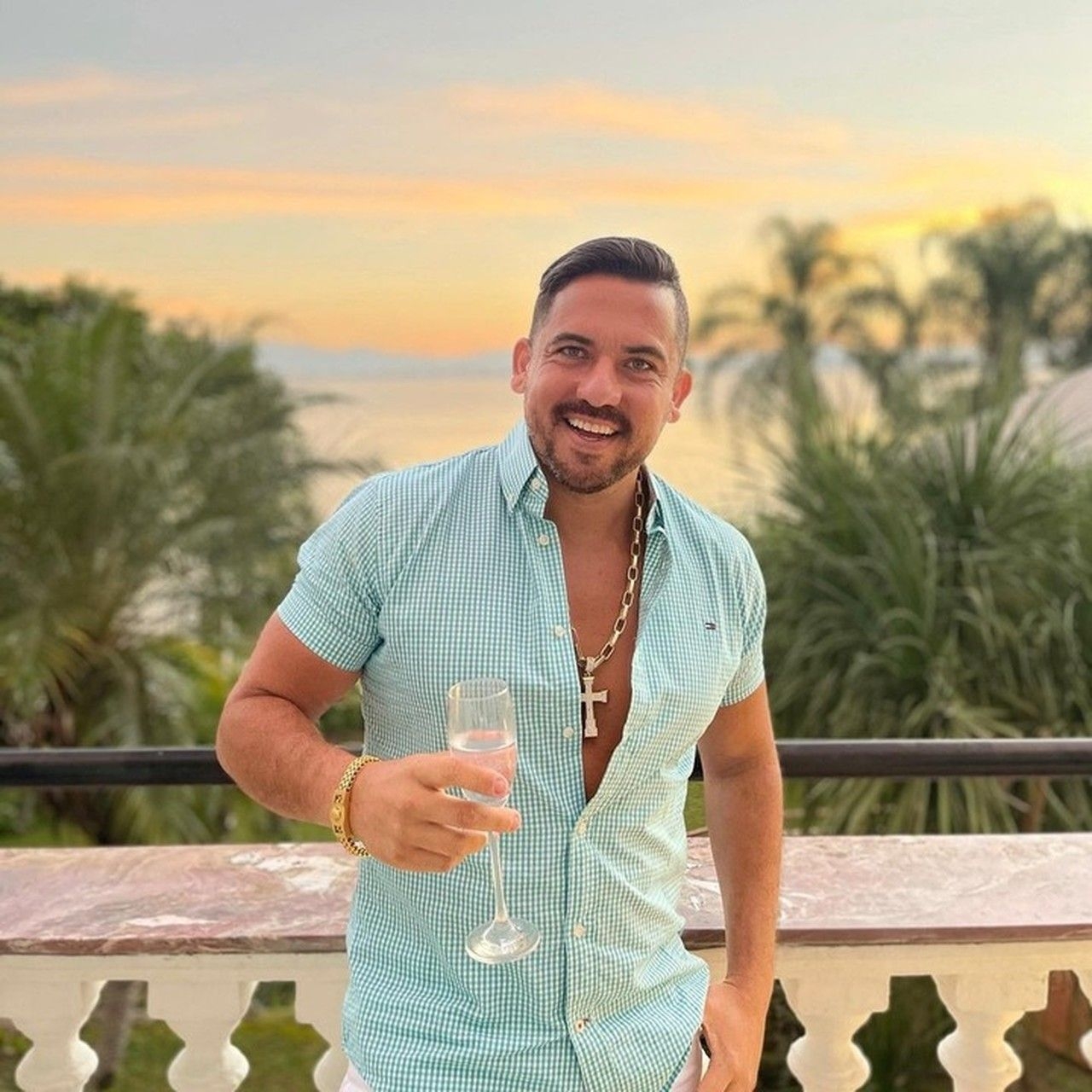 Kel Ferreti e 12 réus por organização criminosa