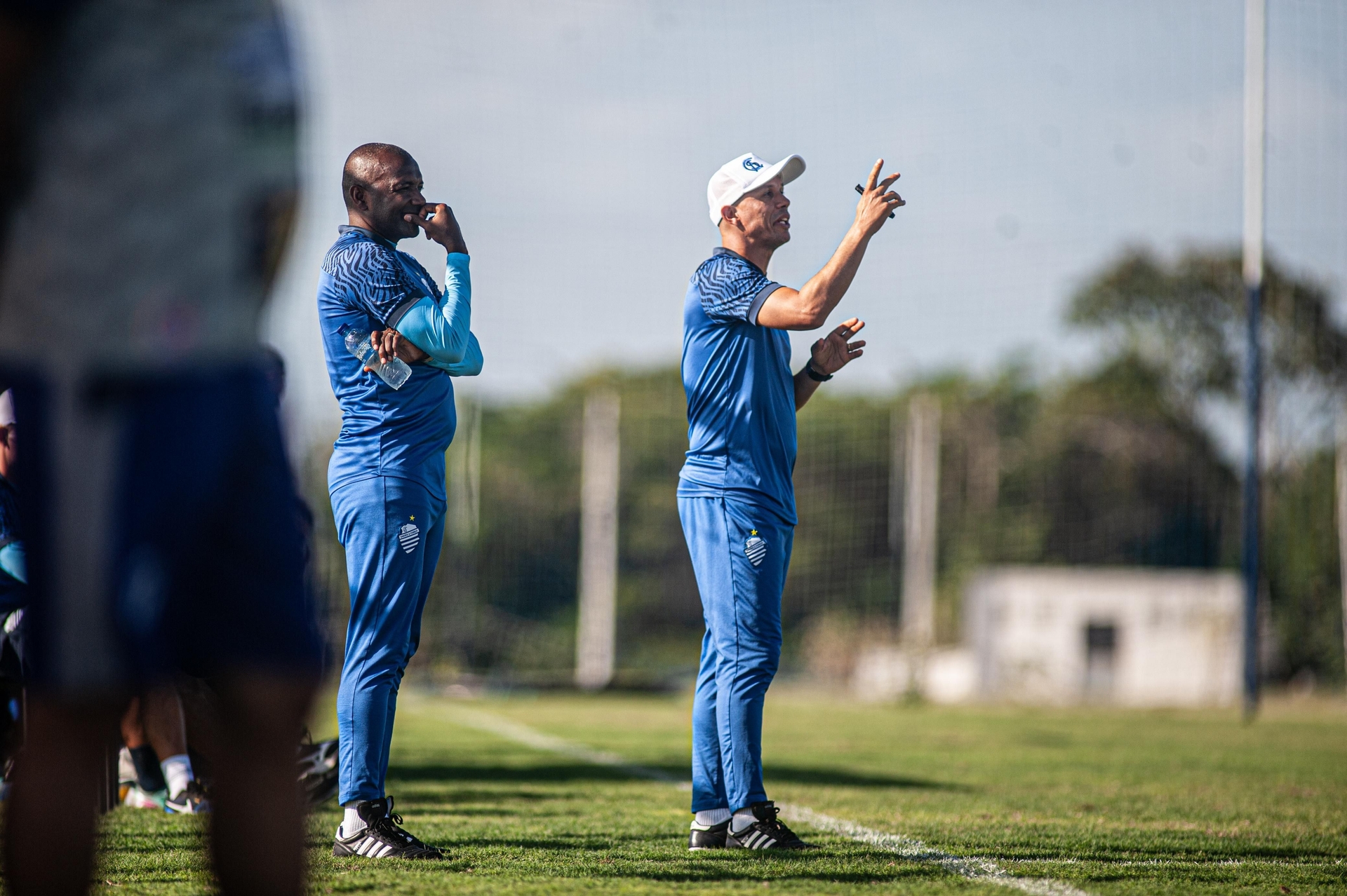 CSA enfrenta Brusque com mudanças importantes na equipe