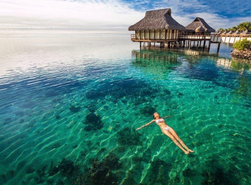 ChatGPT e Claude 4: Comparativo em Viagem ao Tahiti