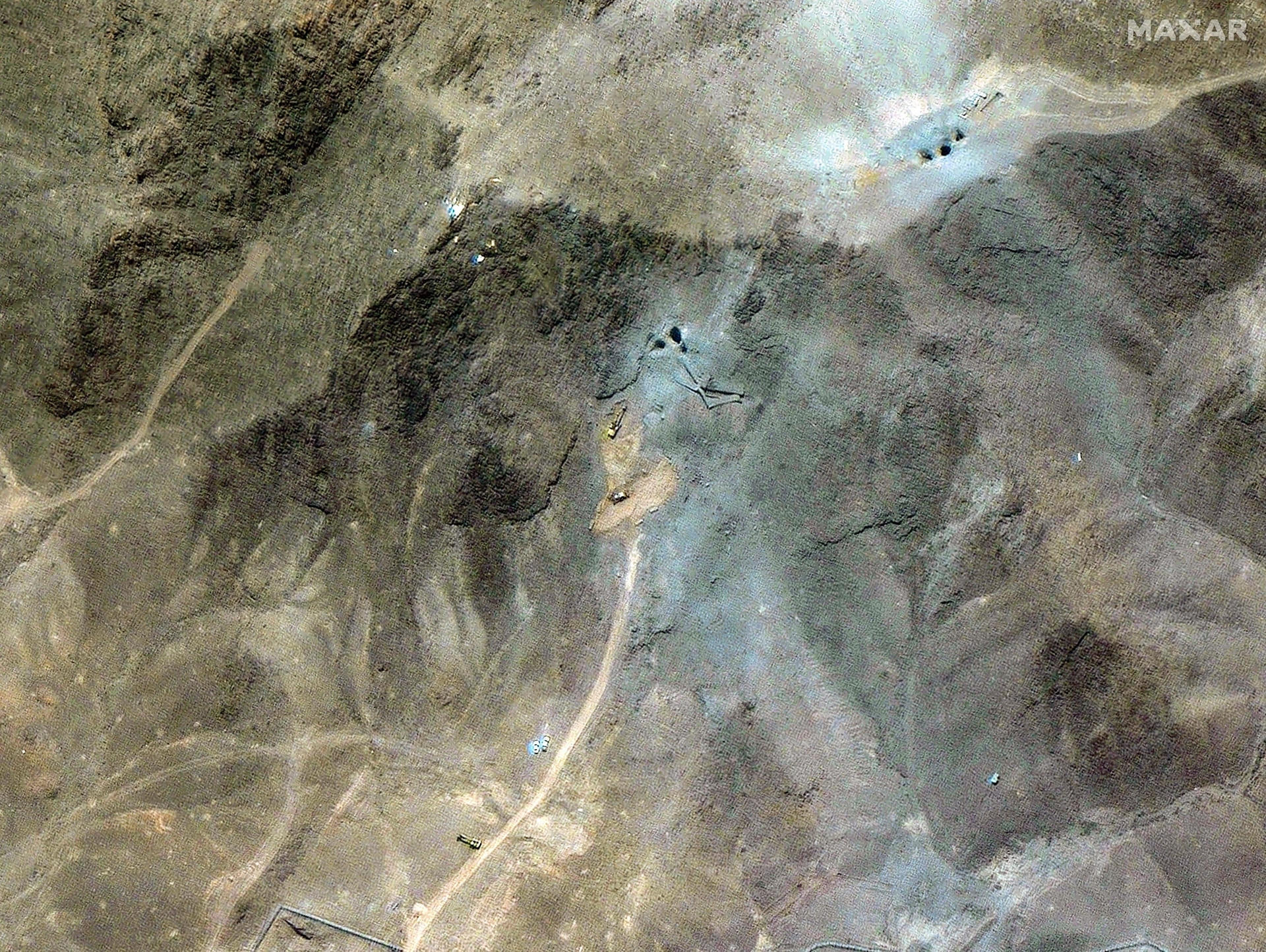 Escavações em instalação nuclear do Irã são reveladas