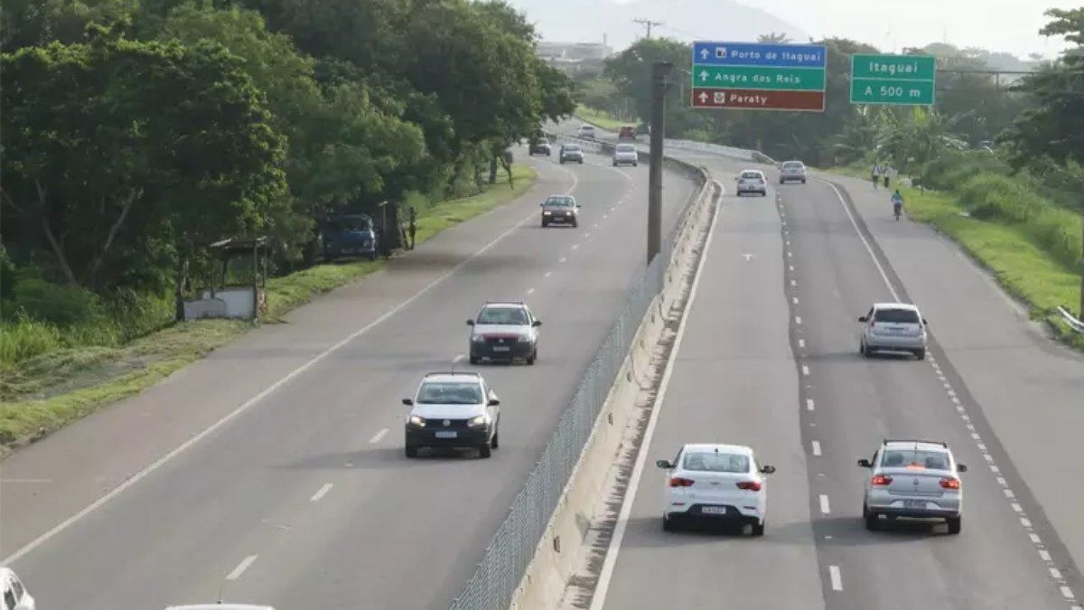 Calcule o pedágio na Dutra e na Rio-Santos