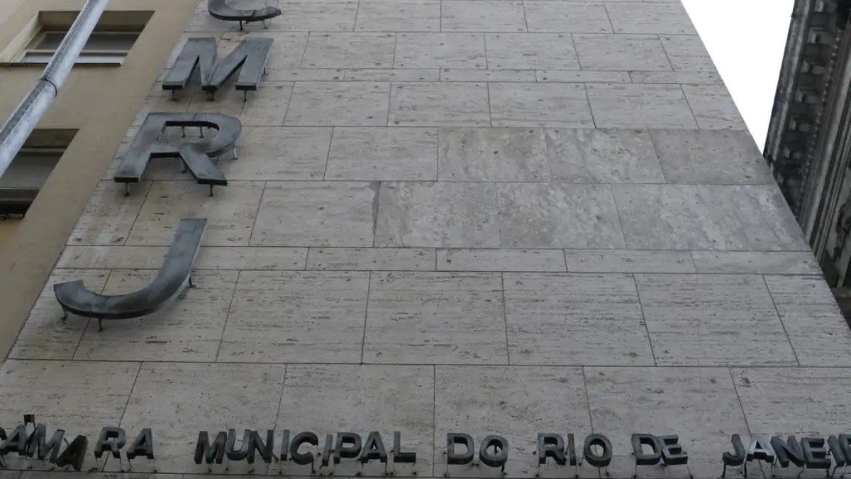 Câmara do RJ autoriza Guarda Municipal a usar armas