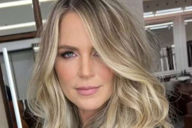 Susana Werner explica falta de luz e de cadeiras em casa onde vai passar ceia de Natal: ‘Não tinha dinheiro’