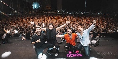 Paulo Ricardo faz superlotar espaço de show do Penedo Moto Fest