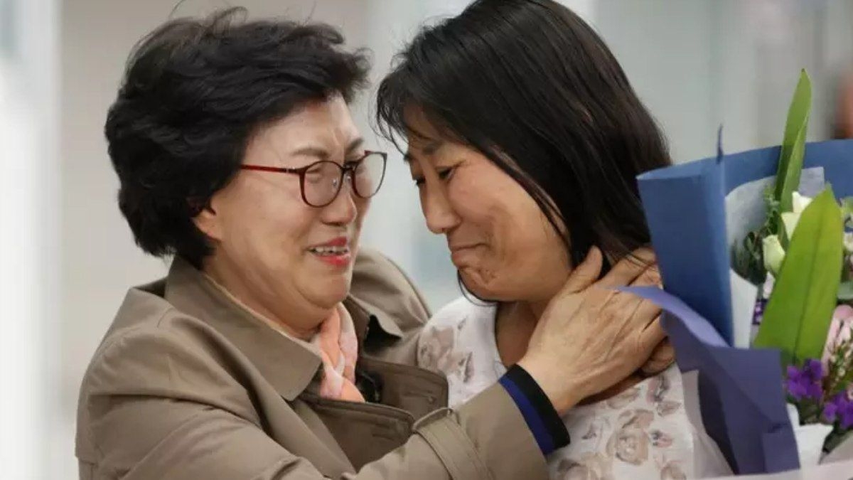 Mãe reencontra filha sequestrada após 44 anos de procura