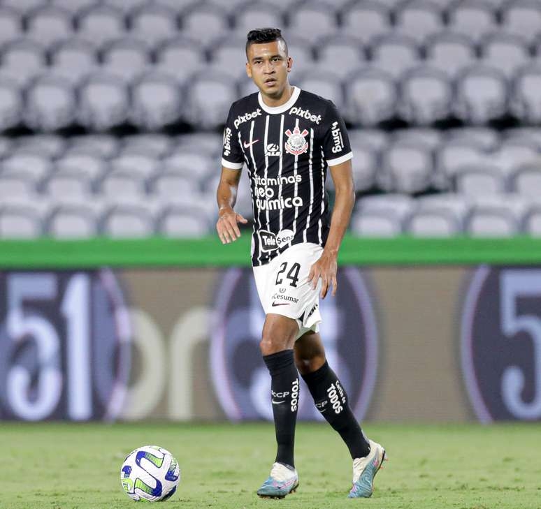 'Barca' do Corinthians alivia folha salarial e abre espaço para reforços; veja balanço