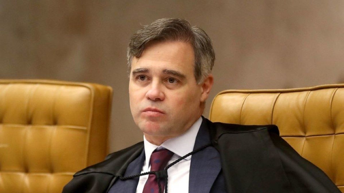 André Mendonça critica STF por invadir funções do Legislativo