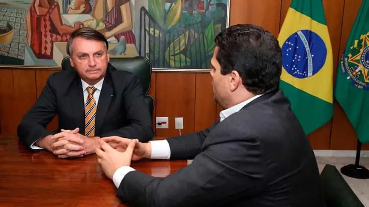 Centrão busca anistia para livrar Bolsonaro da prisão