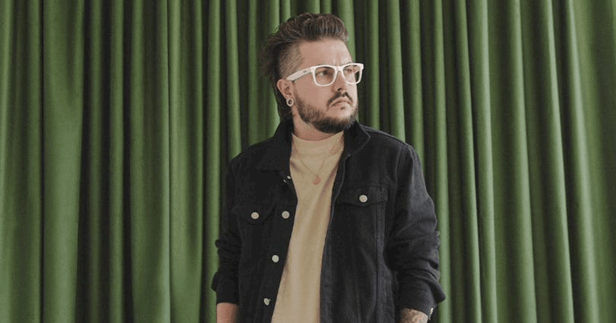 Pe Lanza agita o Bloco do Emo com turnê emocionante