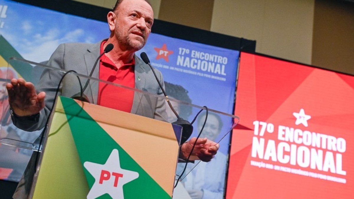 Edinho Silva destaca importância de preparar PT para futuro