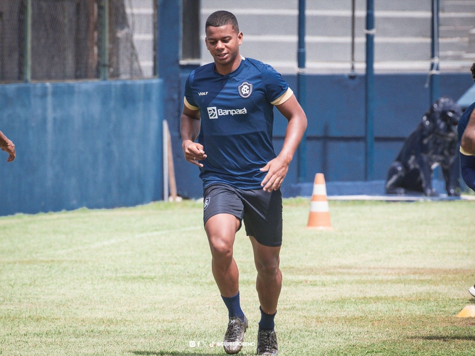 Higo elogia Diogo Batista, novo lateral do CSA