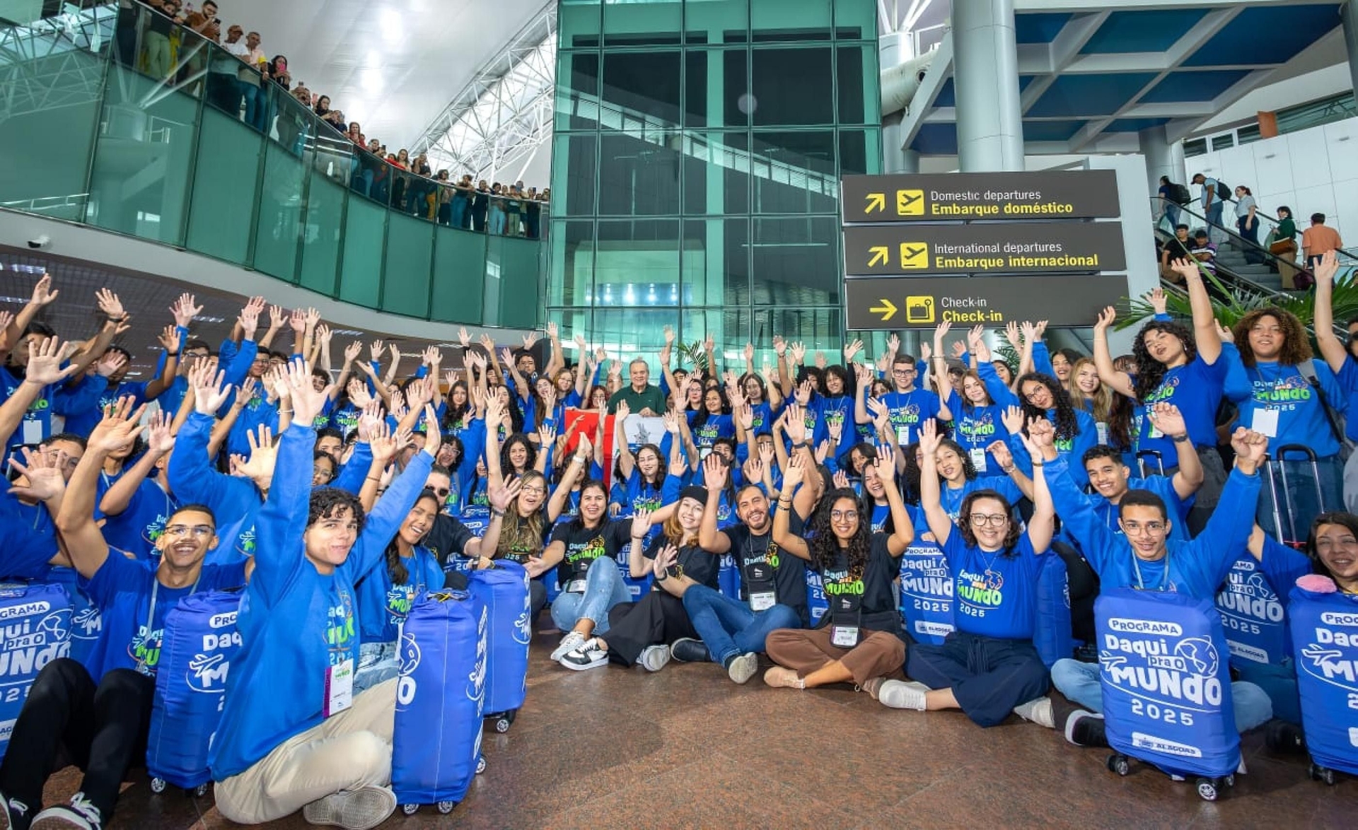 Estudantes alagoanos embarcam para intercâmbio na Inglaterra