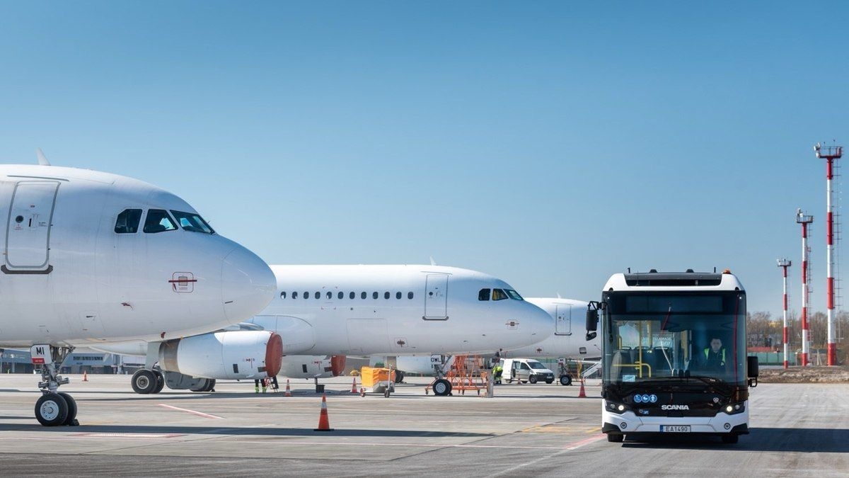 Balões contrabandeados interrompem aeroporto na Lituânia