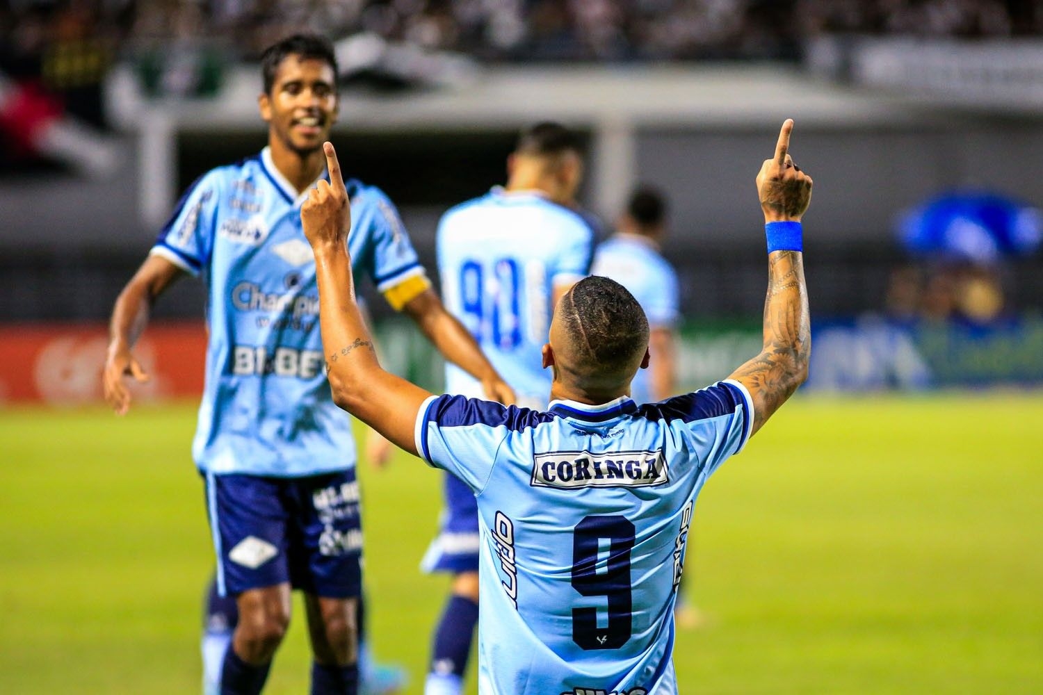 CSA e Vasco duelam nas oitavas da Copa do Brasil