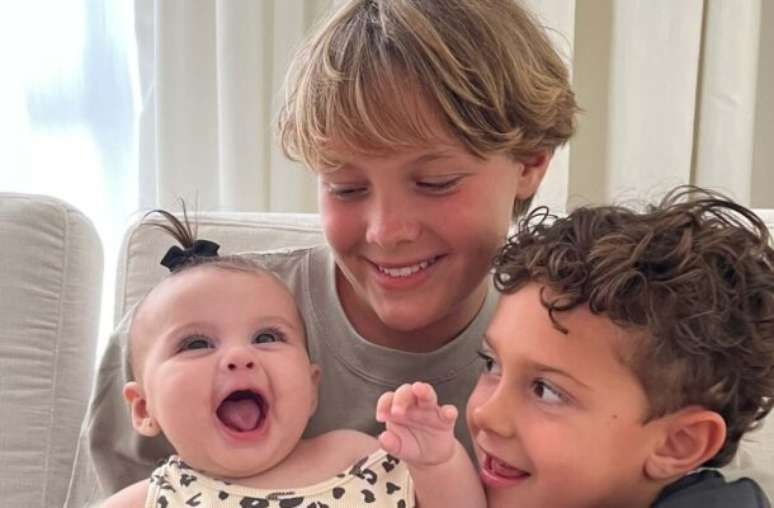 Filho mais velho de Neymar tem encontro com a irmã caçula, Helena