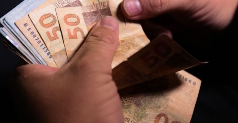 Maceió é oitava cidade do Nordeste que mais gastou com servidores