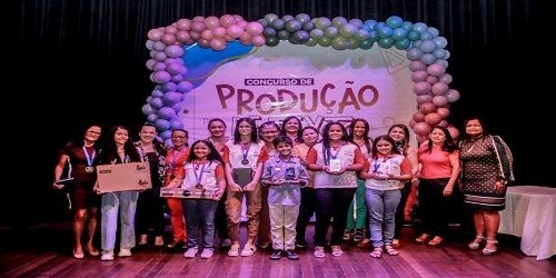 Secretaria de Educação de Penedo premia vencedores do Concurso de Produção de Texto 2023