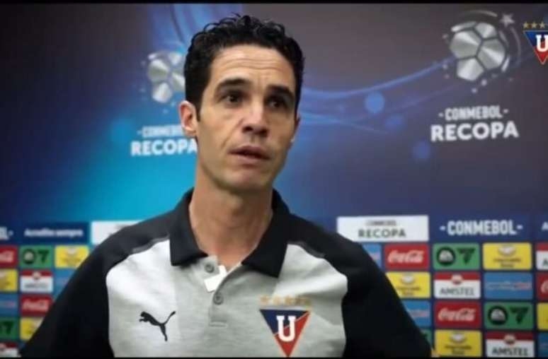 Técnico da LDU parabeniza Fluminense: 'Uma das melhores equipes do mundo'