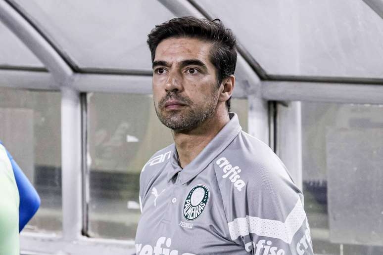 Abel dispara contra calendário do Brasileirão após vitória do Palmeiras: 'É uma vergonha'