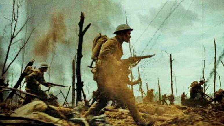 Para ver hoje à noite: Um épico de fantasia com Brad Pitt que entretém com efeitos magníficos em 166 minutos