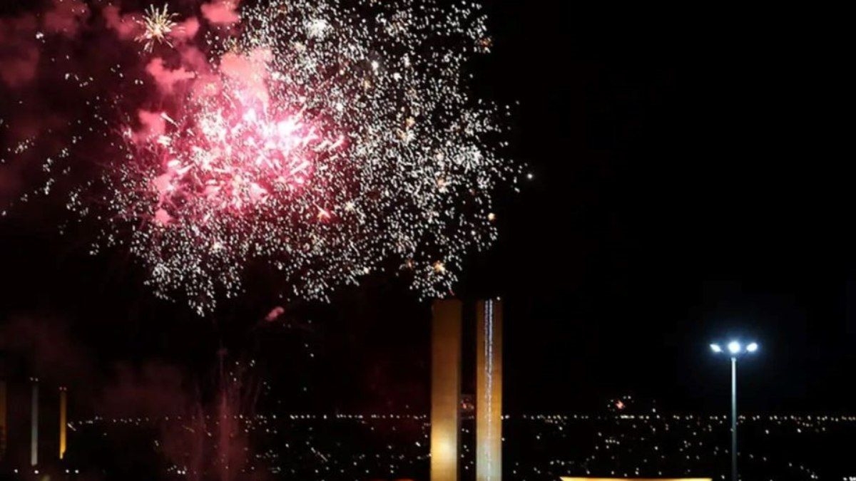 Governo pode fechar 2025 com déficit de R$ 64,2 bi