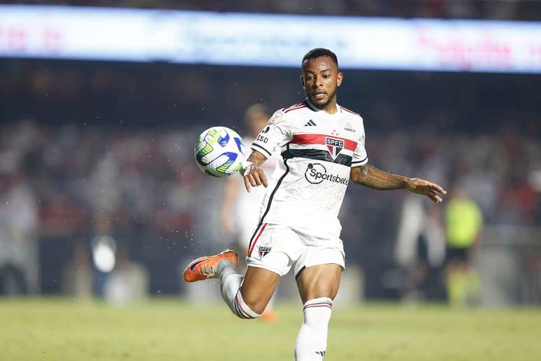 Com possível perda de Caio Paulista, Welington pode ficar e ganhar novo status no São Paulo