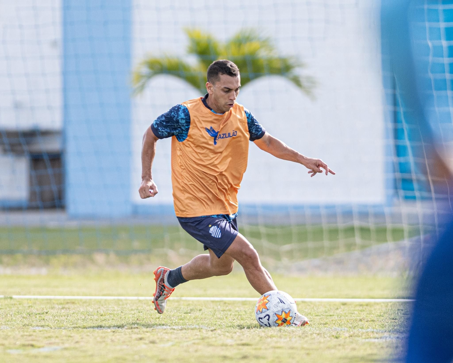 CSA tem desfalque importante e três reforços acompanham jogo