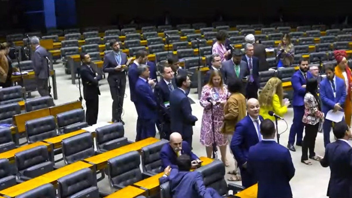 Câmara aprova pena maior para injúria racial