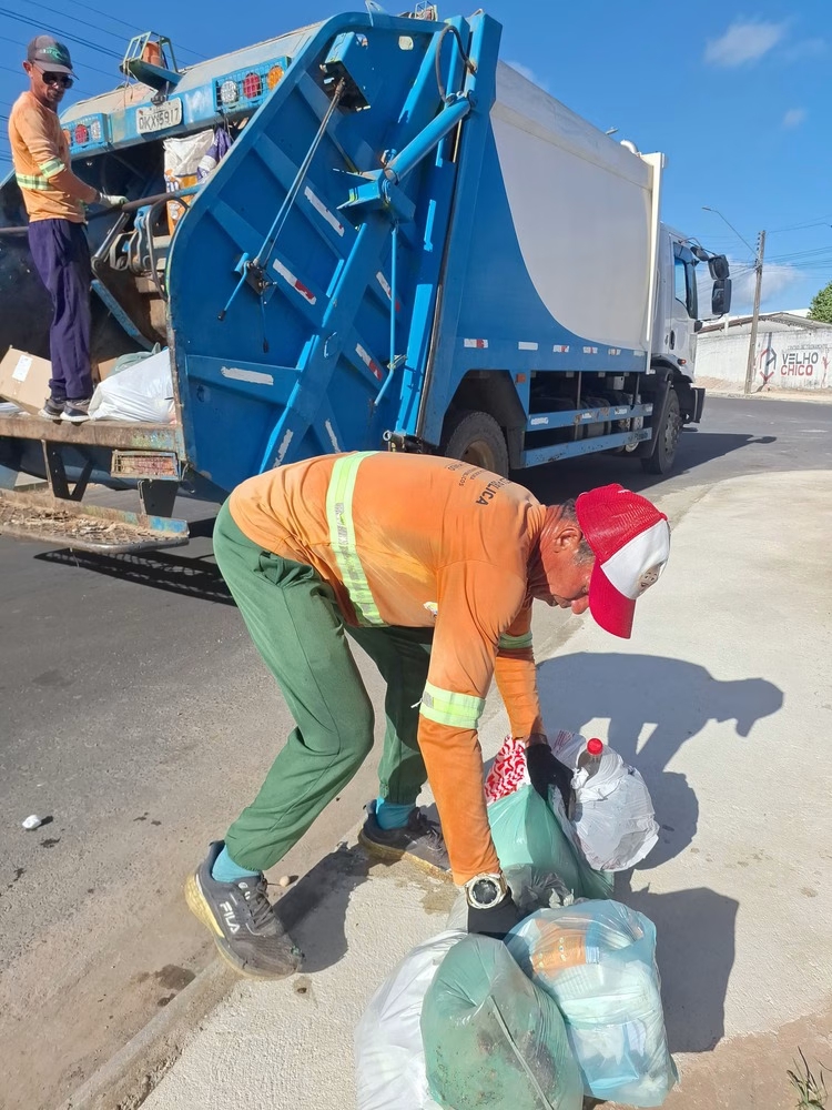 Penedo melhora coleta de lixo com novo cronograma