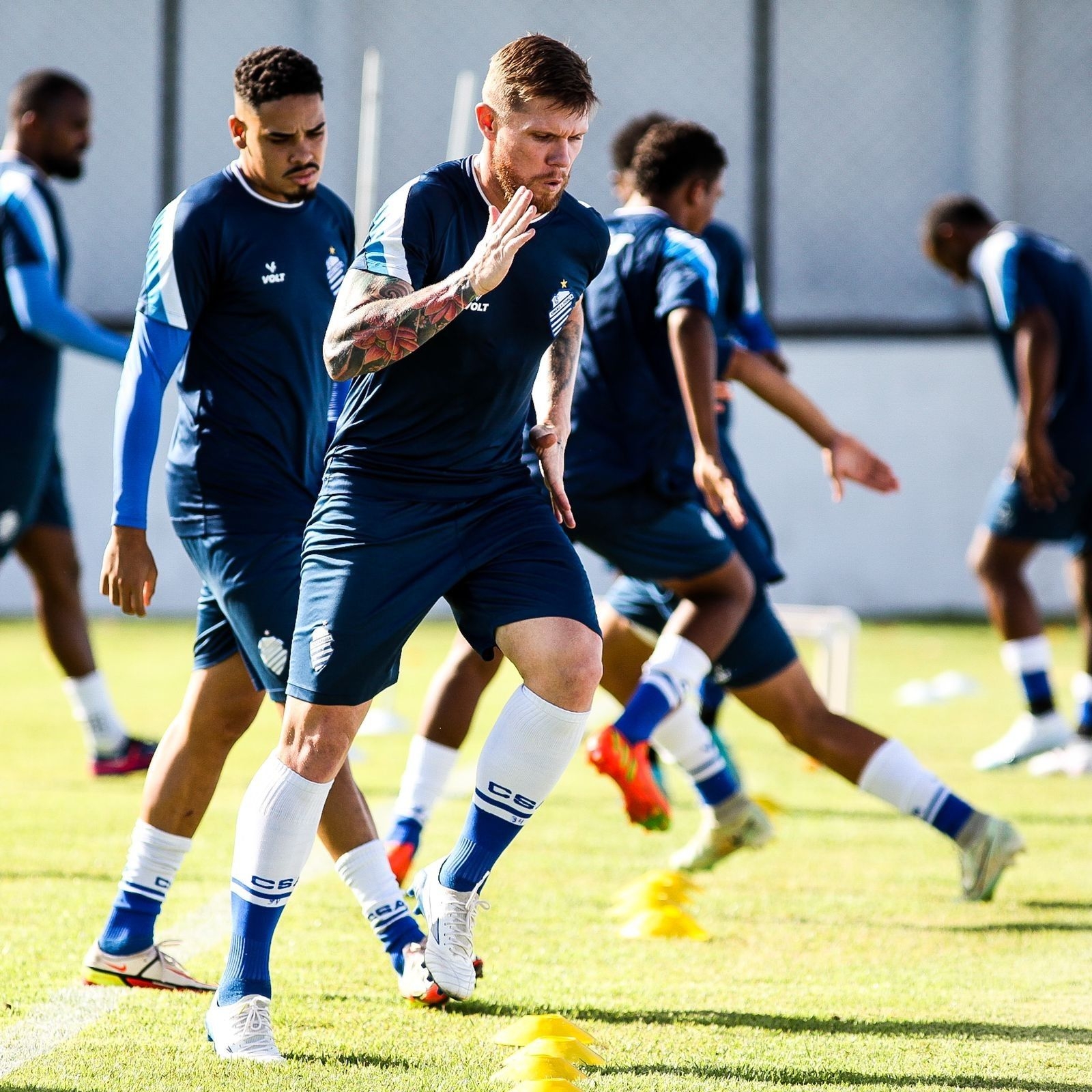 CSA busca reforços com Cocote e Rafael Forster